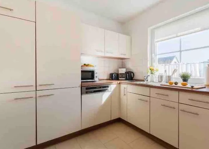 Casa de Férias Sanddorn Breege- Zwischen Bodden & *